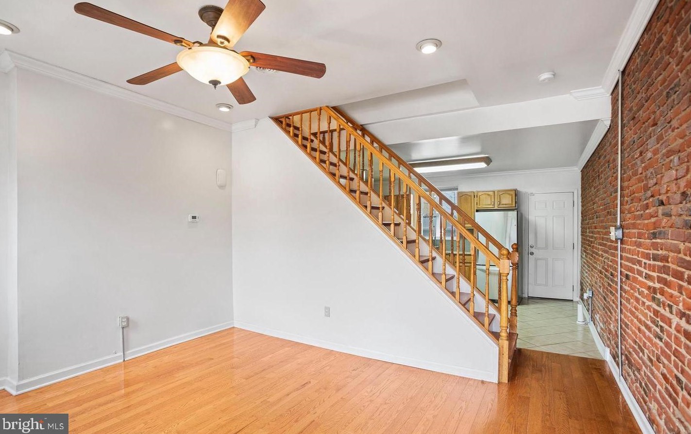 2038 Webster St, Philadelphia, PA 19146