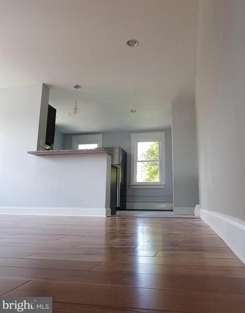 719 Rhawn St #2 Fl, Philadelphia, PA 19111