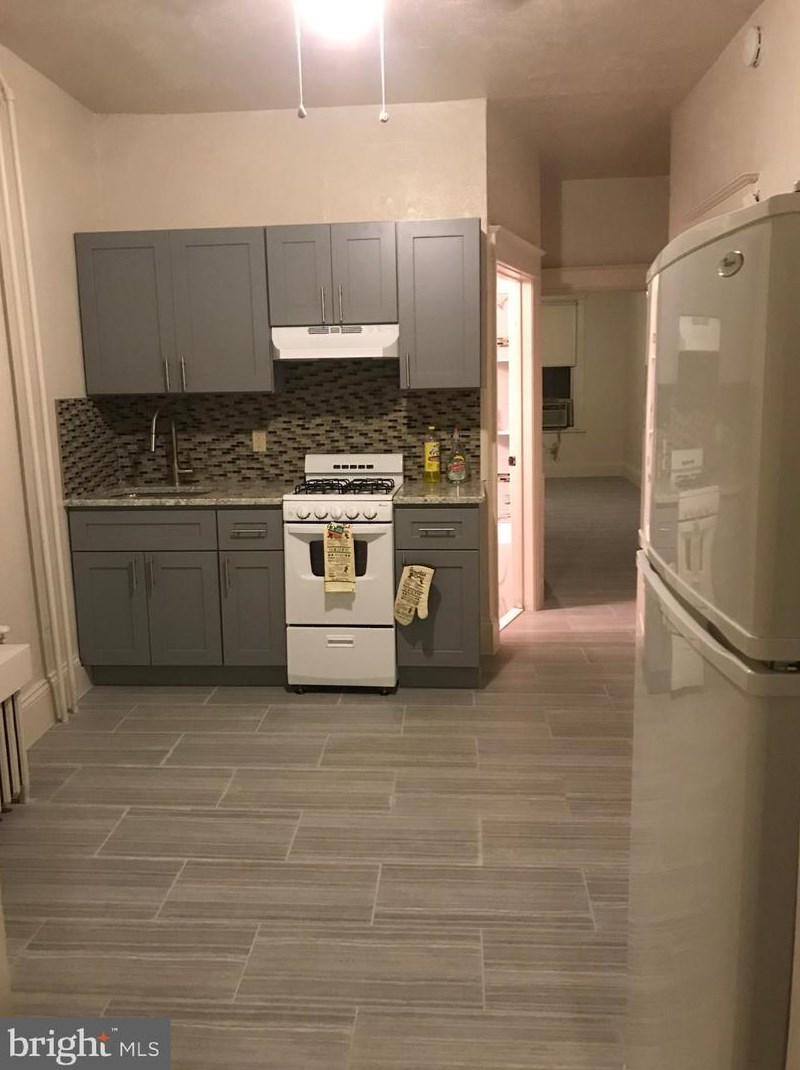 1527 W Ritner St, Philadelphia, PA 19145