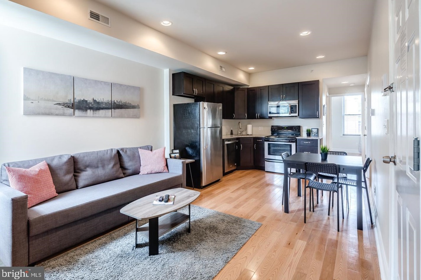 2551 Grays Ferry Ave #3, Philadelphia, PA 19146
