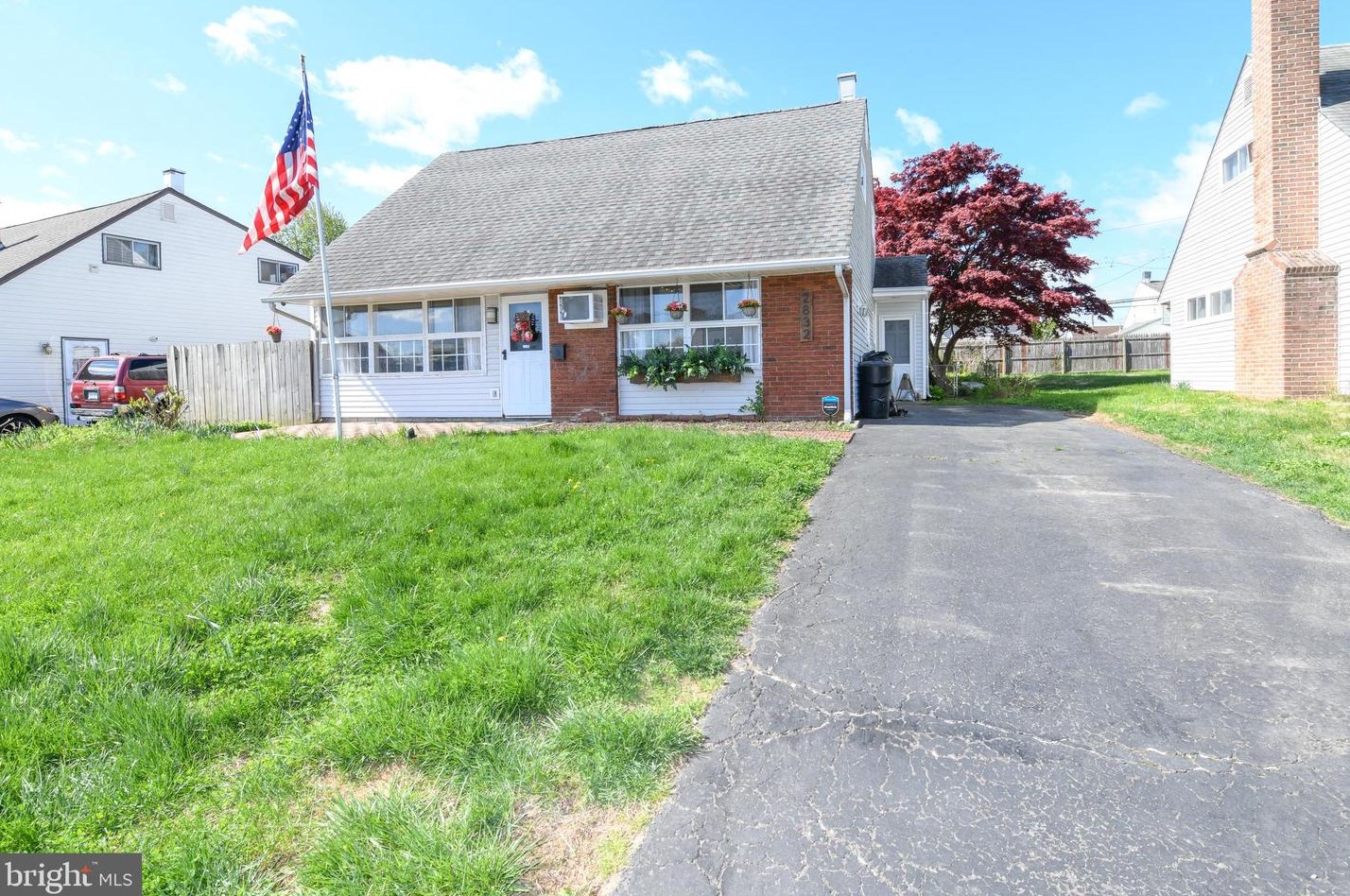2832 Norcom Rd, Philadelphia, PA 19154-1633