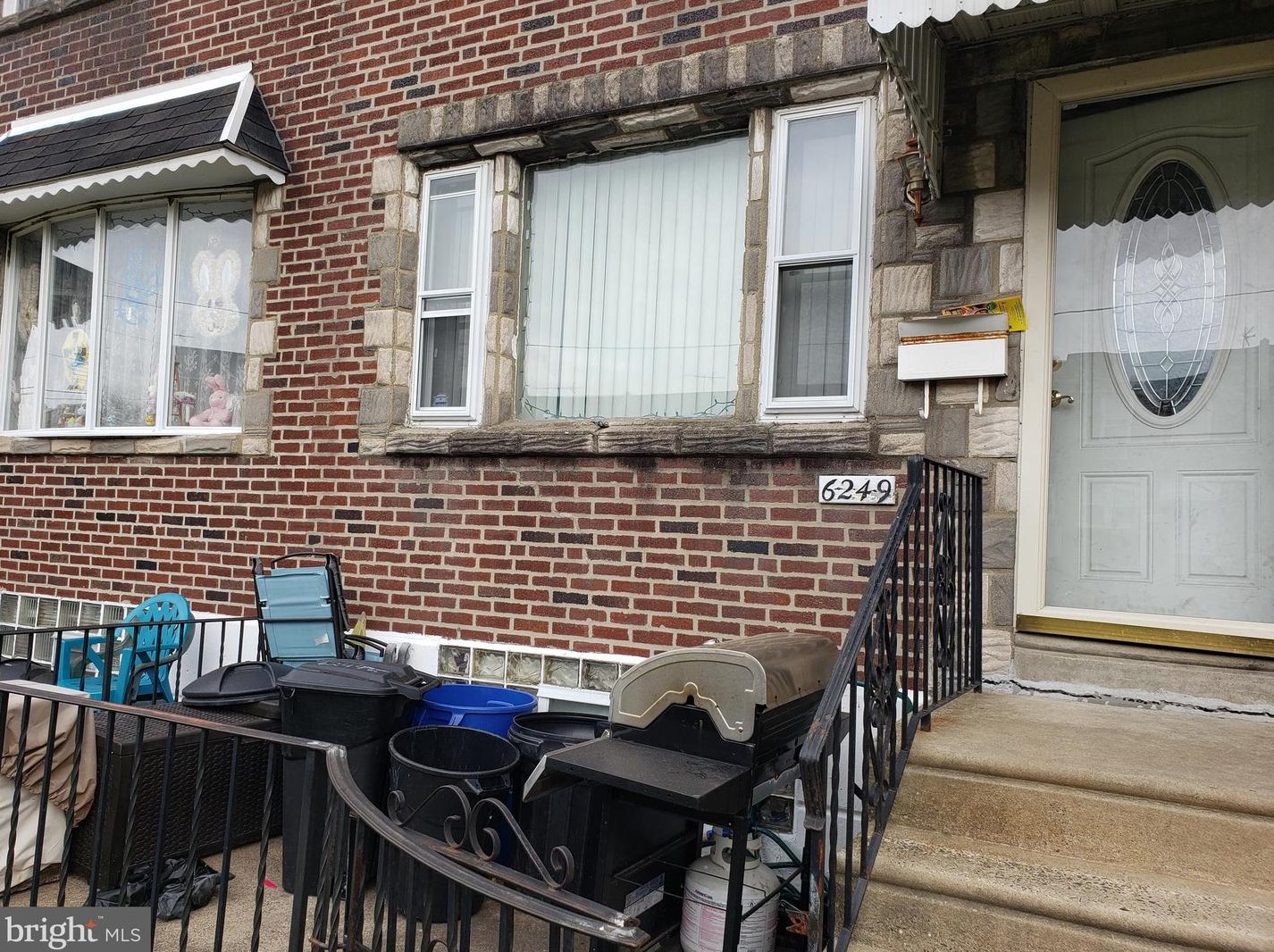 6249 Marsden St, Philadelphia, PA 19135-3207