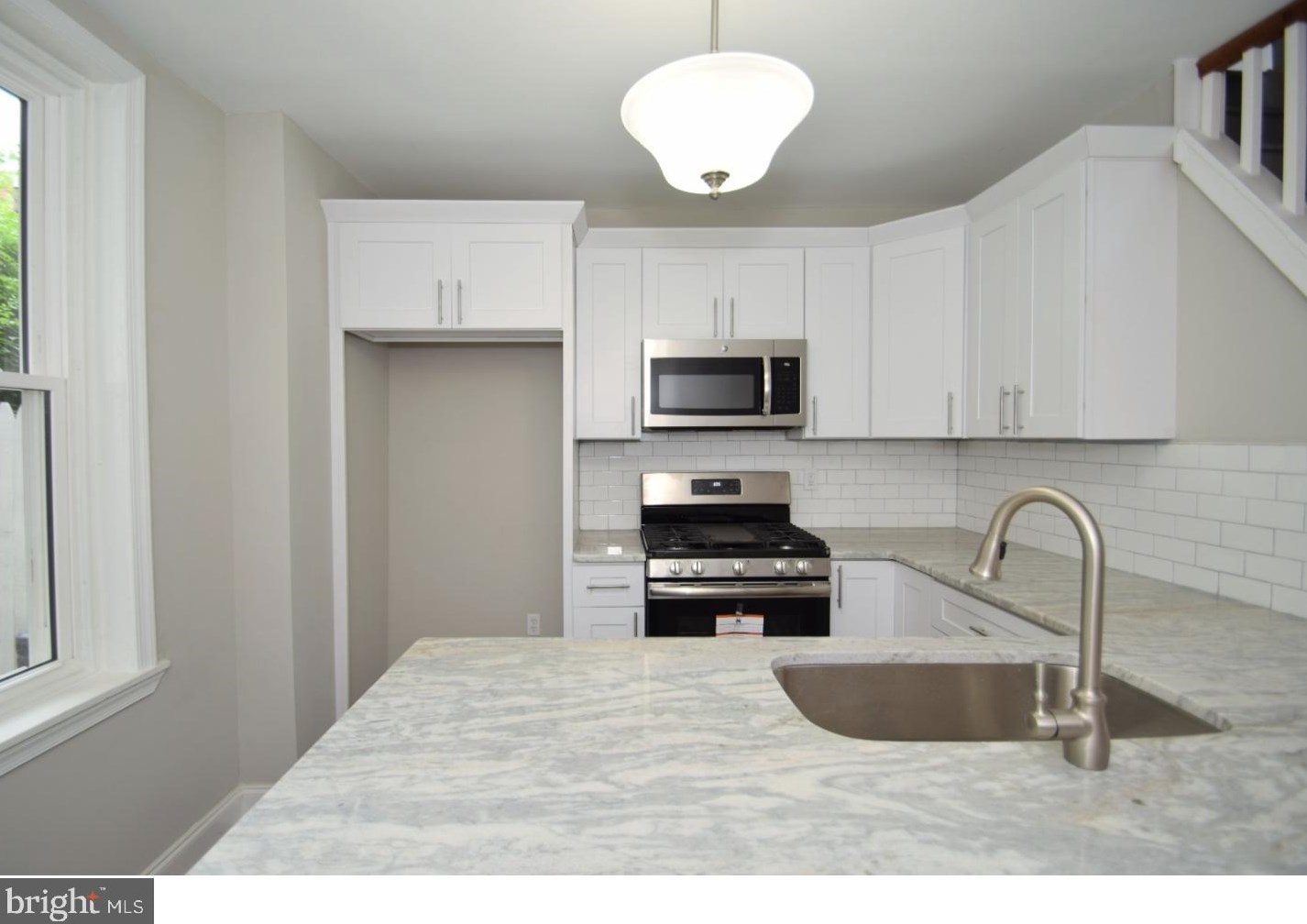 1812 Waterloo St, Philadelphia PA  19122-2423 exterior