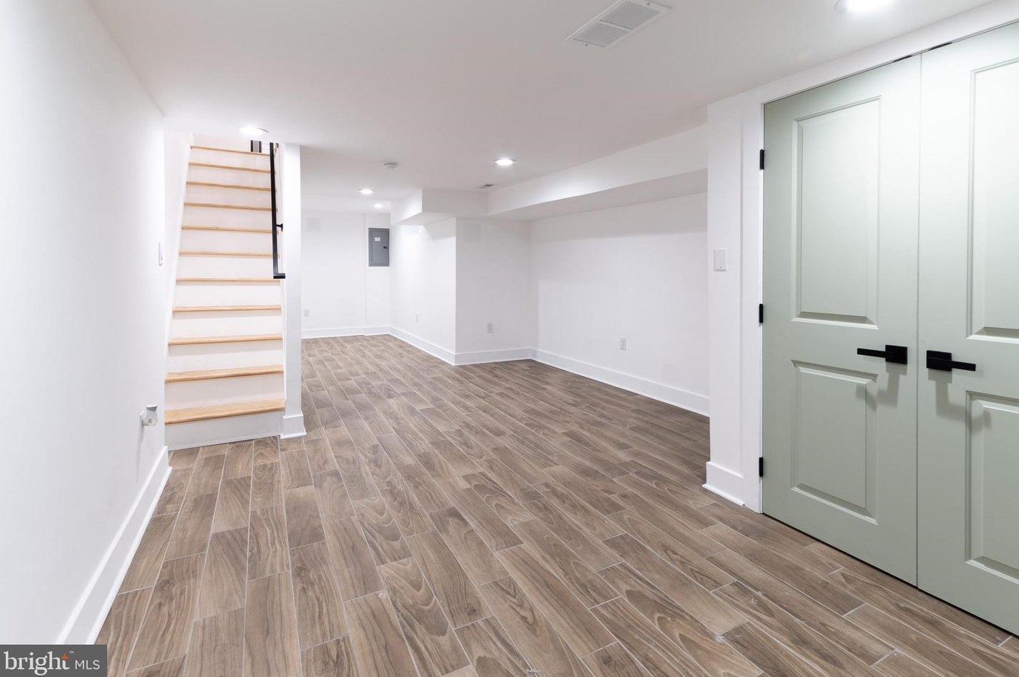 2937 Nicholas St, Philadelphia PA  19121-2725 exterior