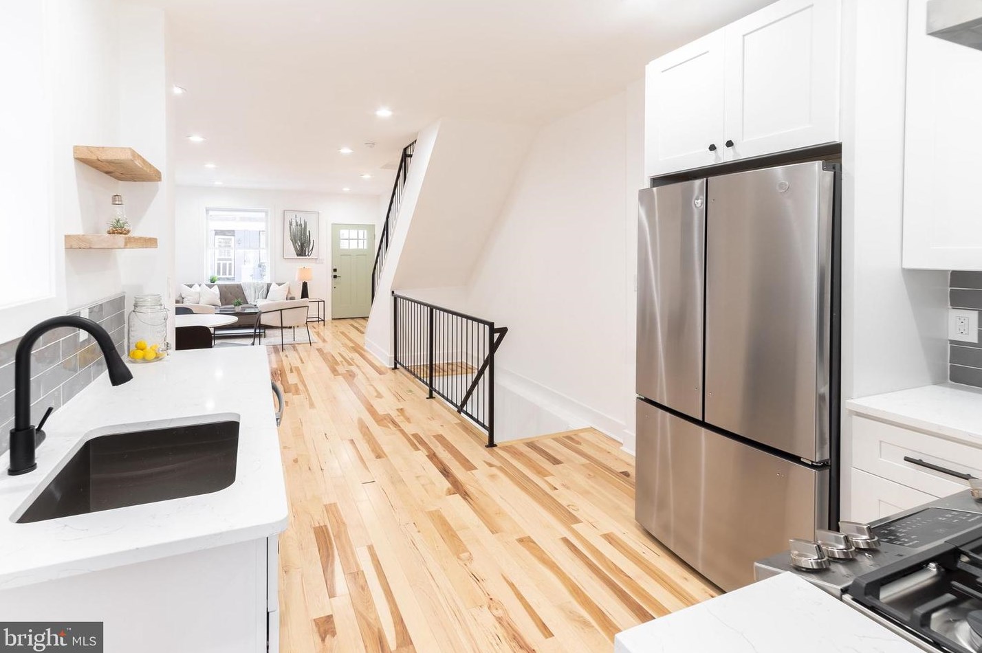 2937 Nicholas St, Philadelphia PA  19121-2725 exterior