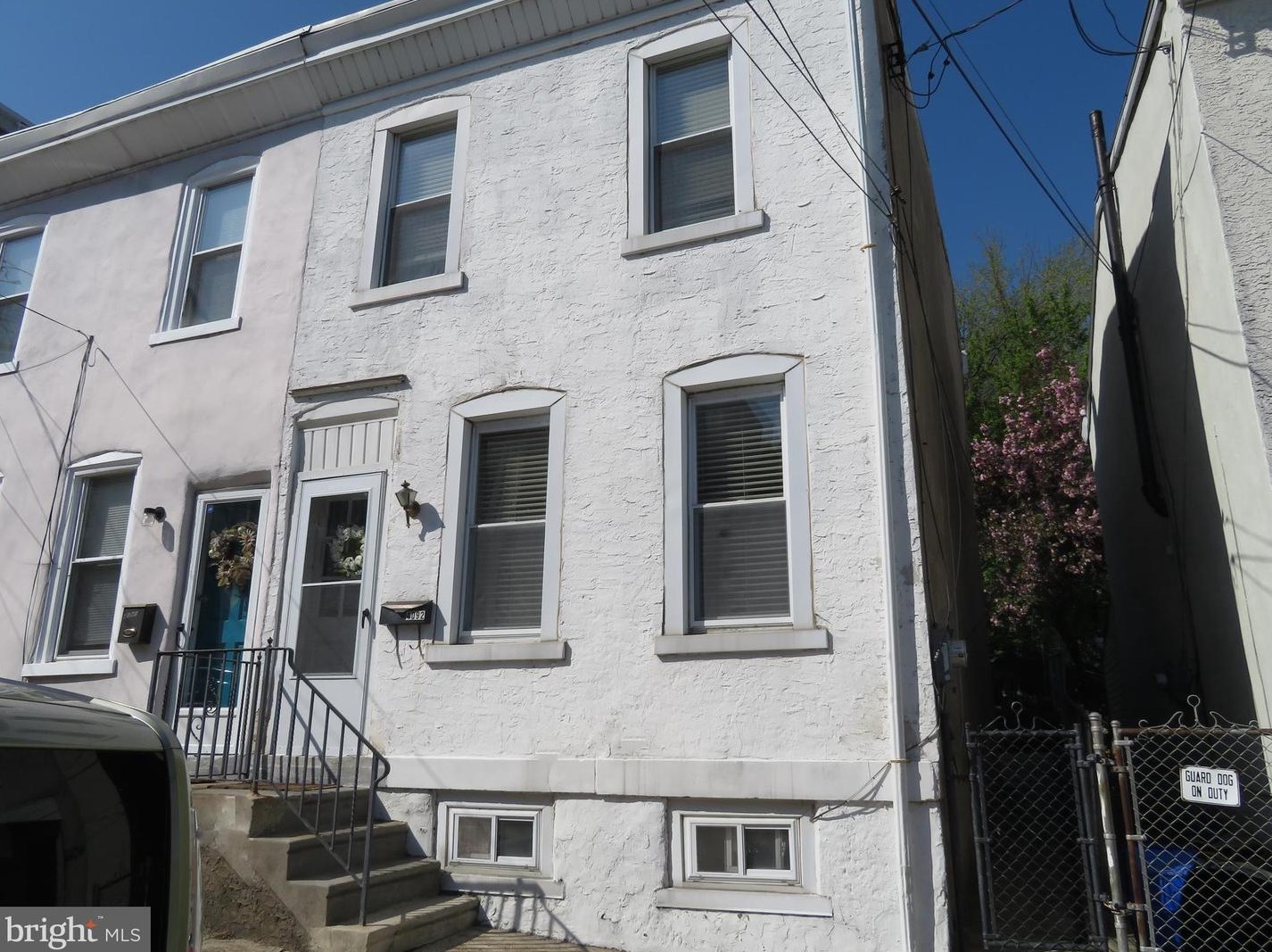 4092 Pechin St, Philadelphia, PA 19128-3628