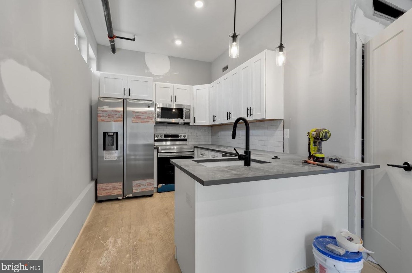 3965 Lancaster Ave #102, Philadelphia, PA 19104