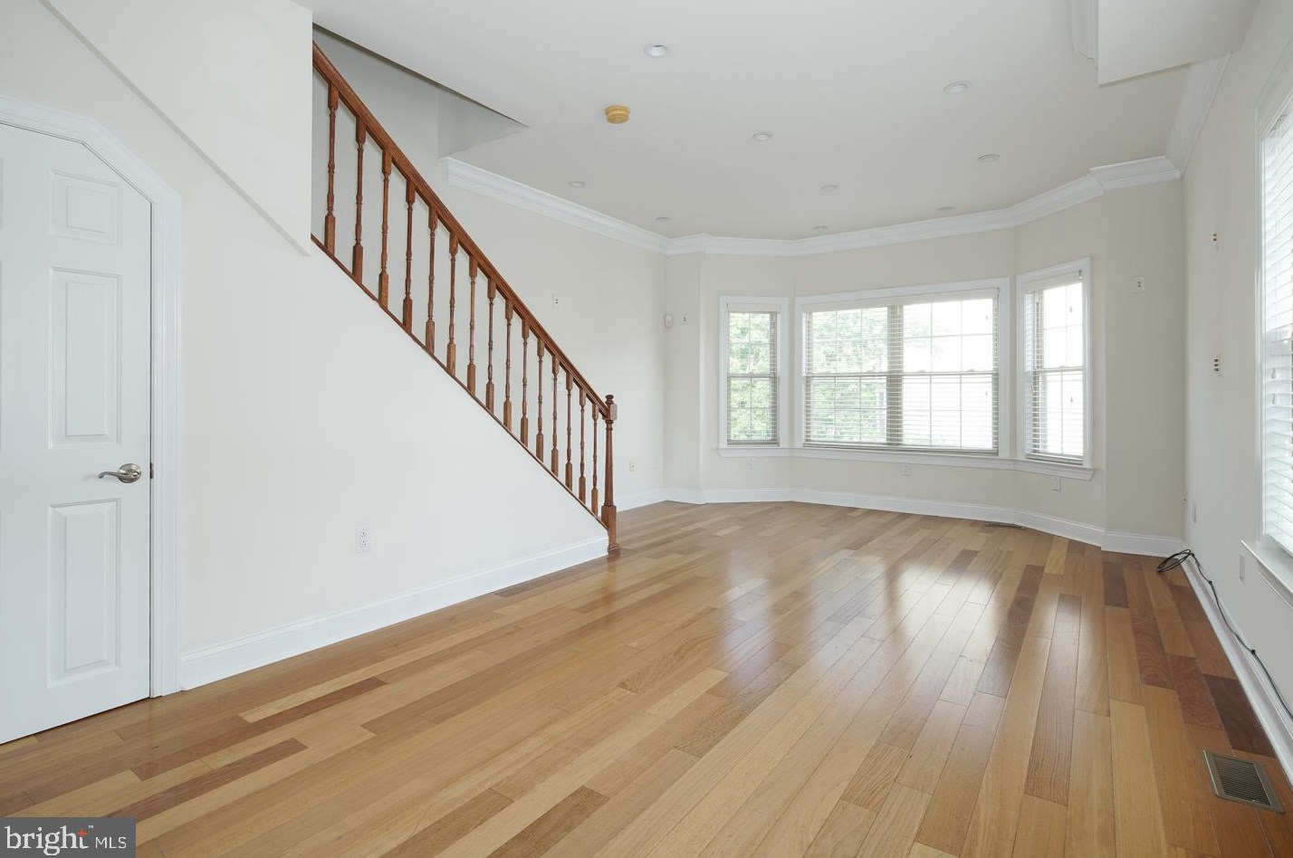 916 N 30th St, Philadelphia, PA 19130