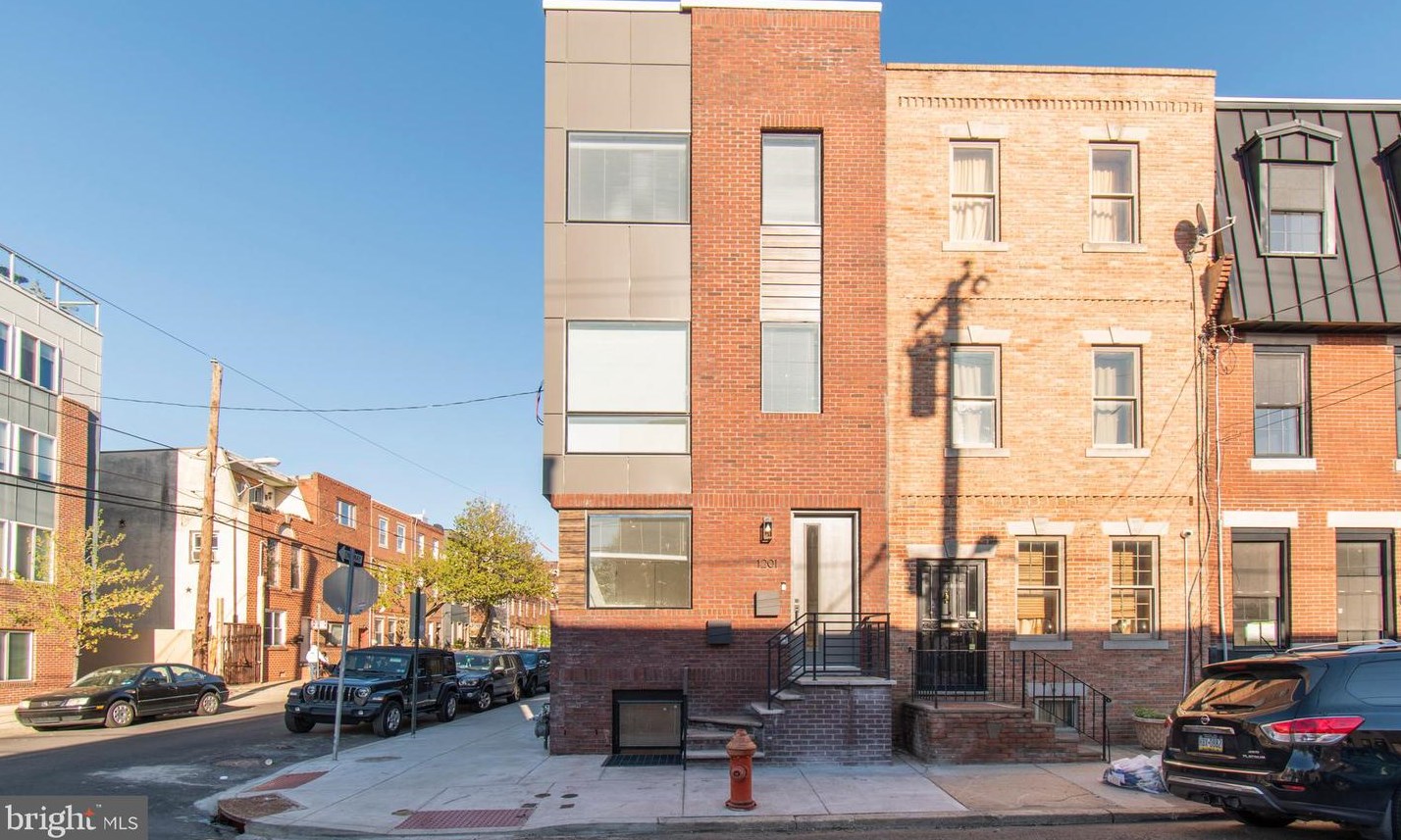1201 S 21st St #a, Philadelphia, PA 19146