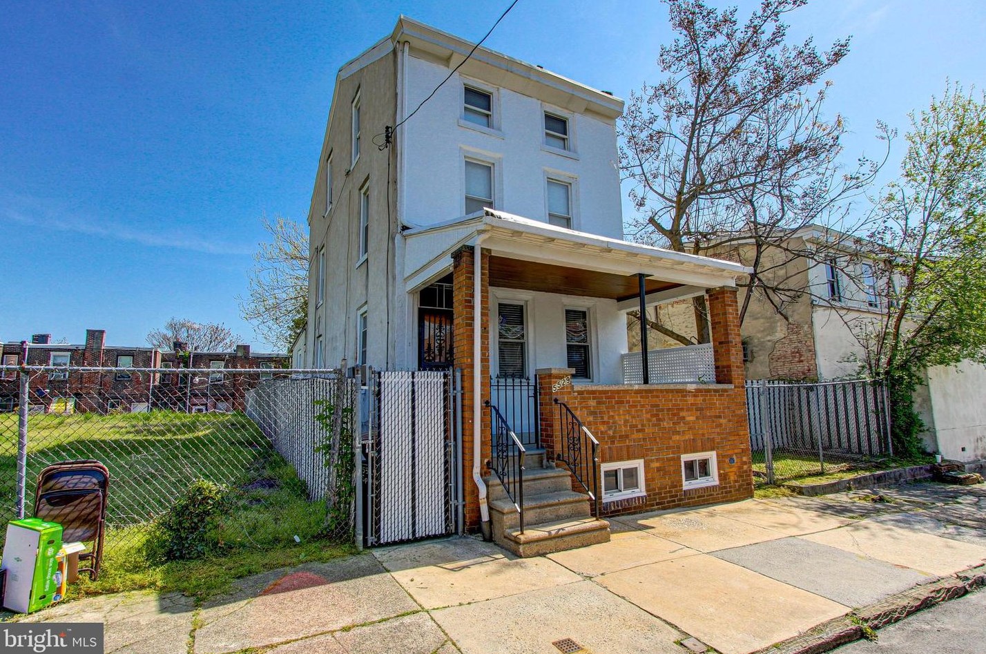 5529 Sprague St, Philadelphia, PA 19138-2324