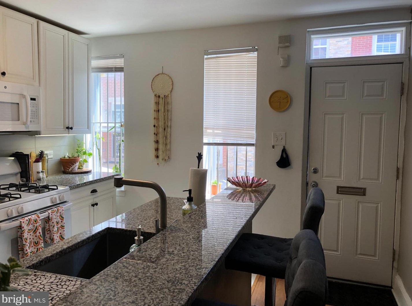1028 Cleveland St, Philadelphia, PA 19146-2649