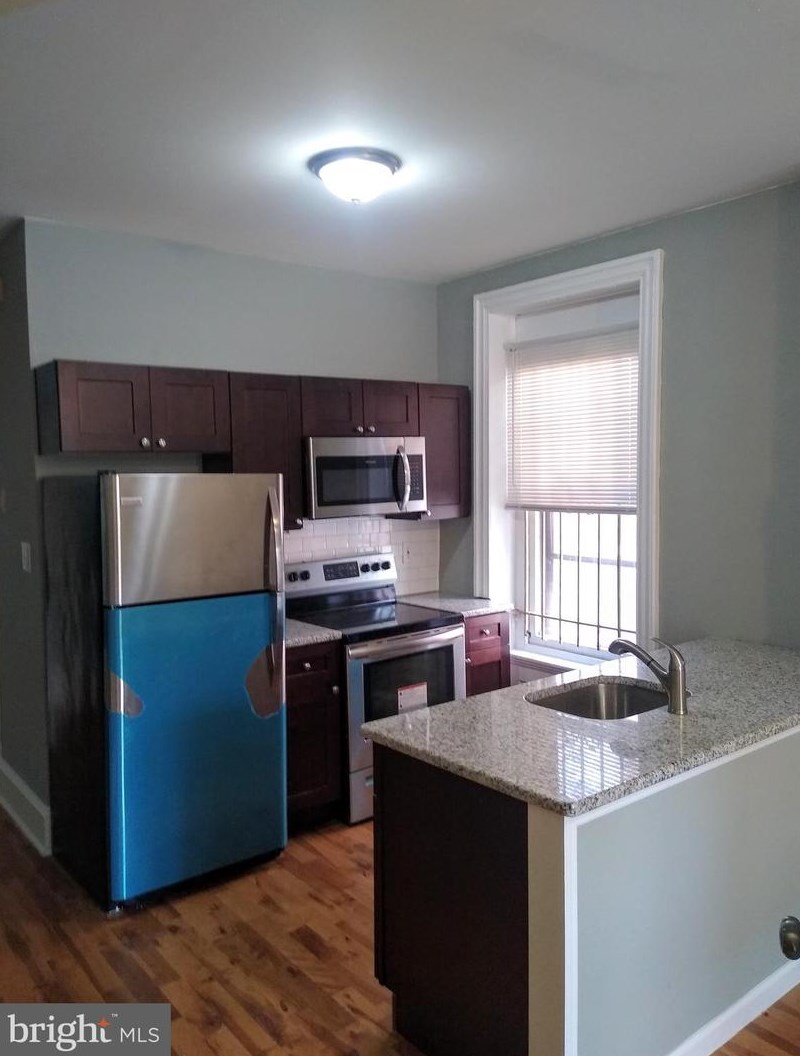 2829 W Oxford St #1, Philadelphia, PA 19121