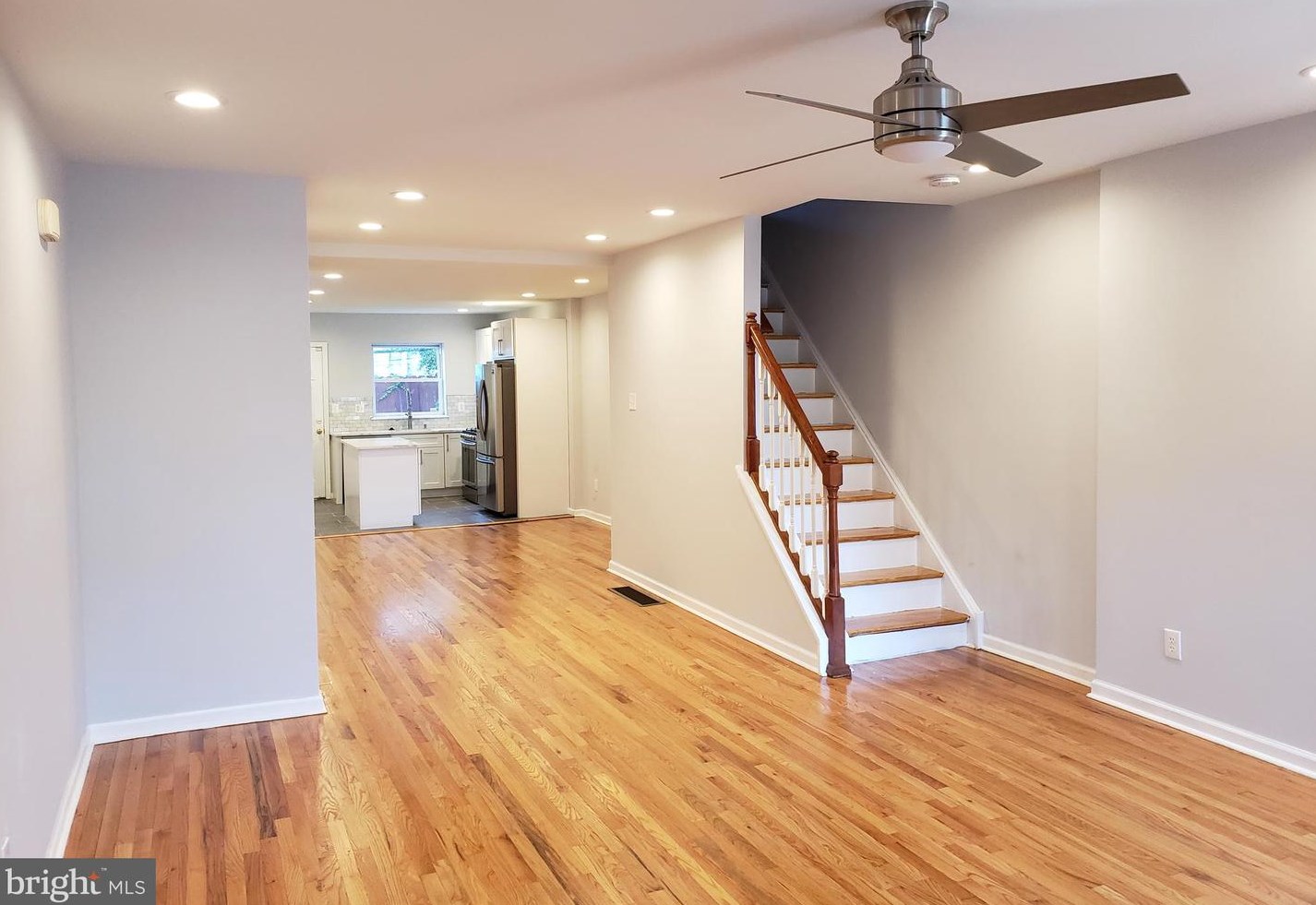 1714 Tasker St, Philadelphia PA  19145-1415 exterior