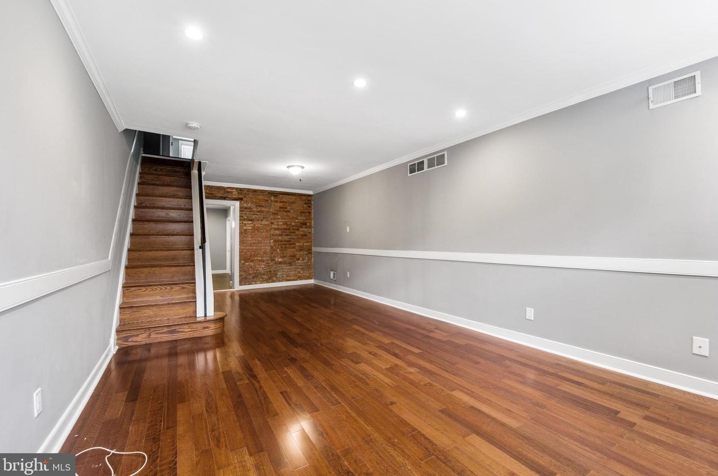 1519 Montrose St, Philadelphia, PA 19146