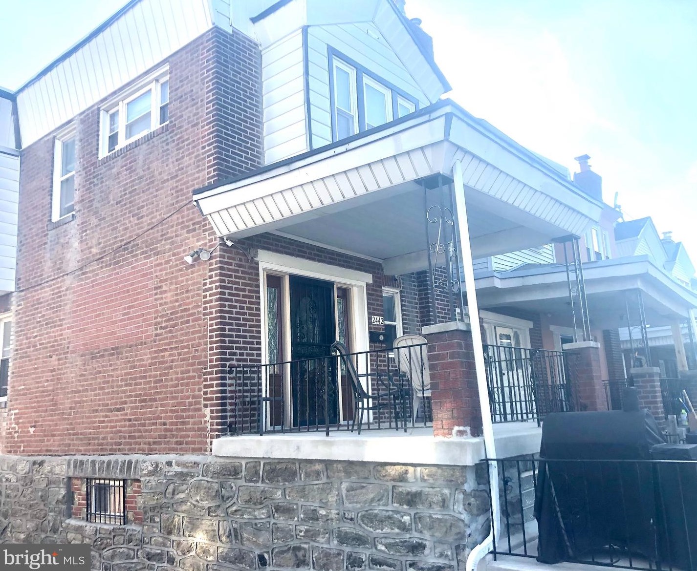 2442 Ardell St, Philadelphia, PA 19153-1407