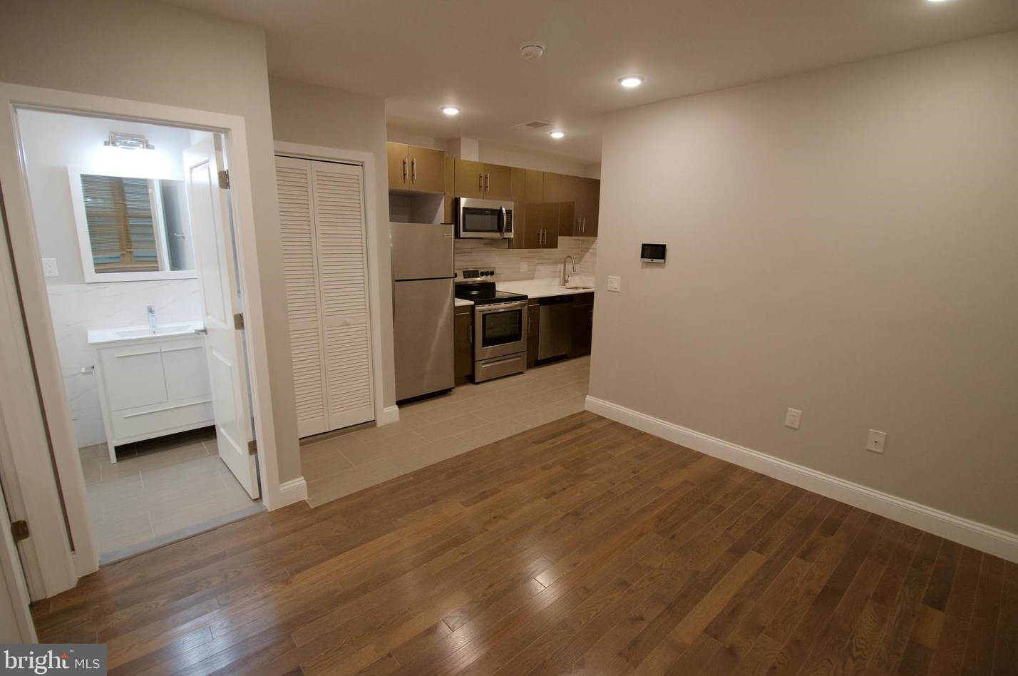 1422 Callowhill St #u305, Philadelphia, PA 19130