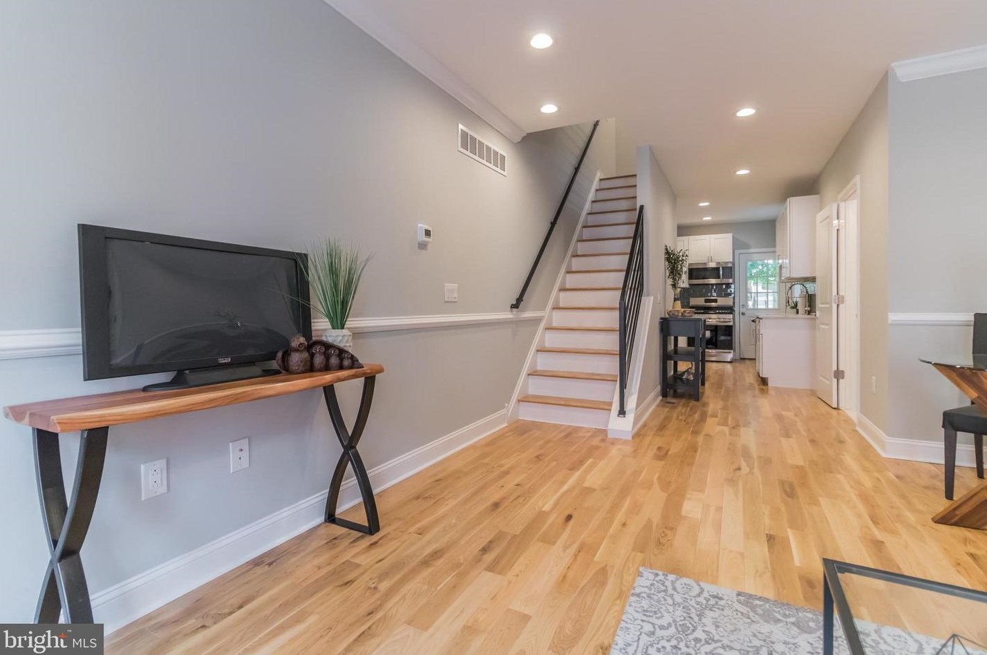 2434 Kimball St, Philadelphia, PA 19146