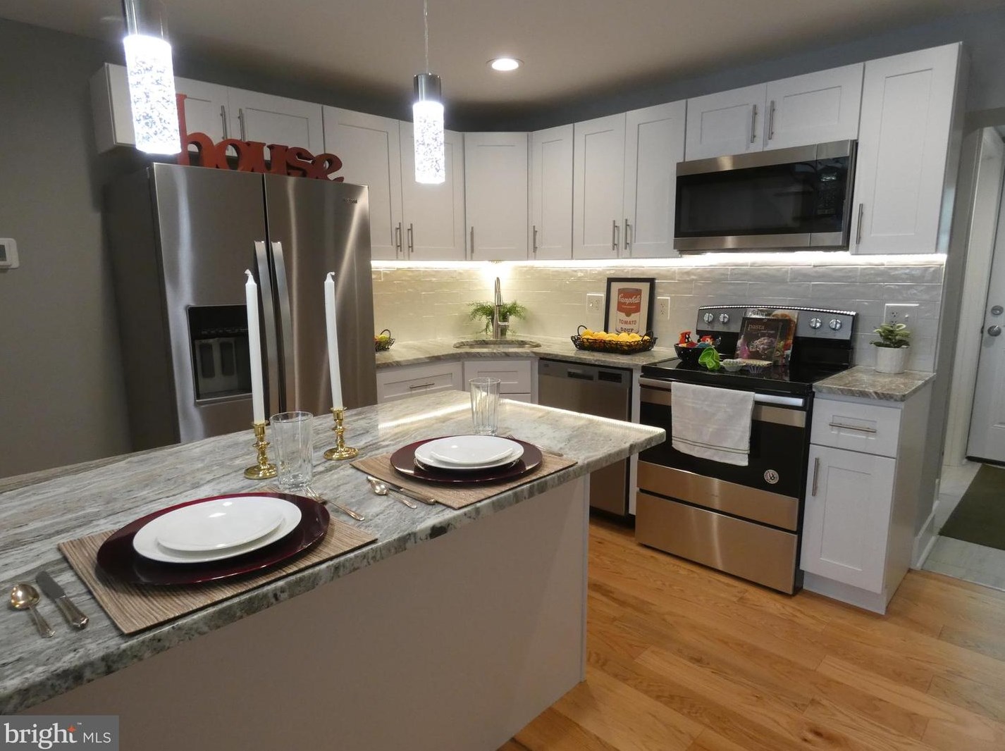 441 Flora St, Philadelphia PA  19125-3315 exterior