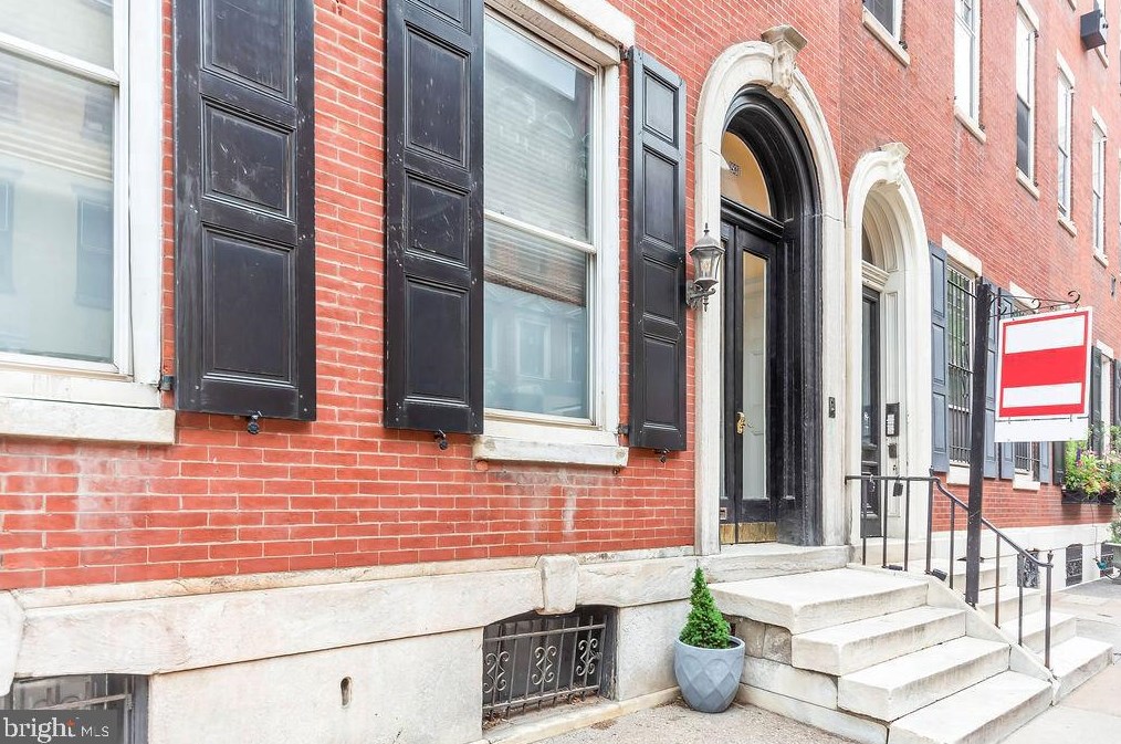 1931 Spruce St, Philadelphia PA  19103-5722 exterior