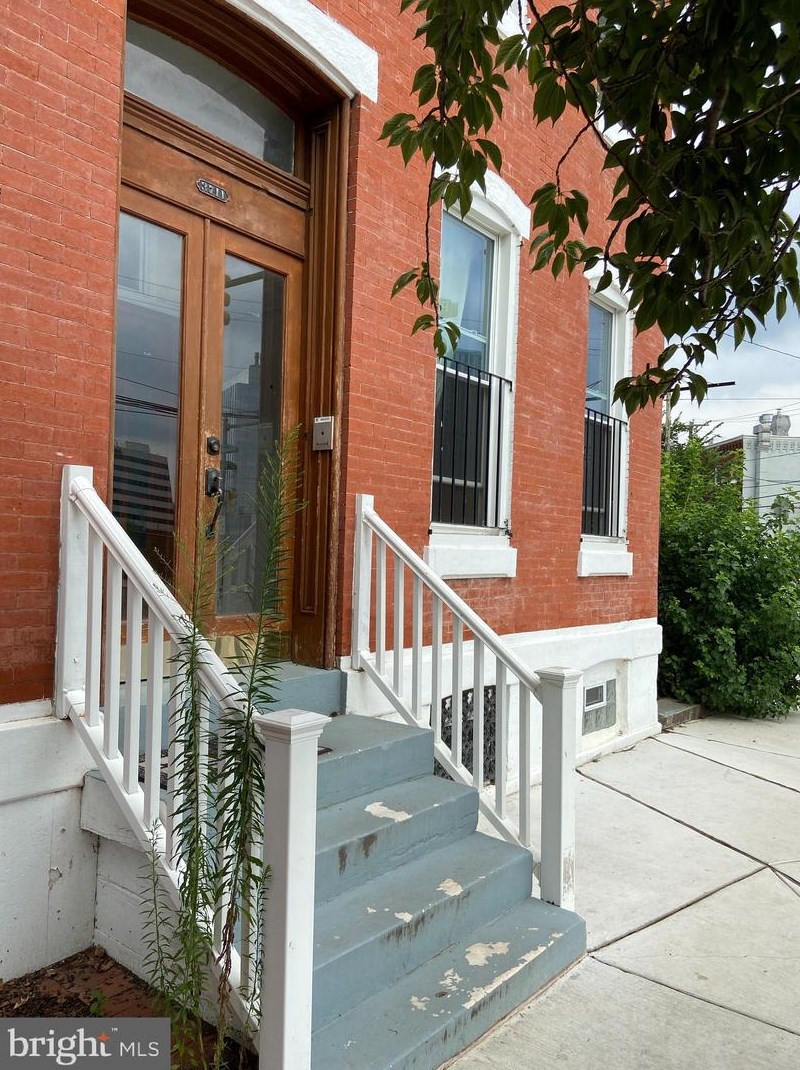 3711 Lancaster Ave #2, Philadelphia, PA 19104
