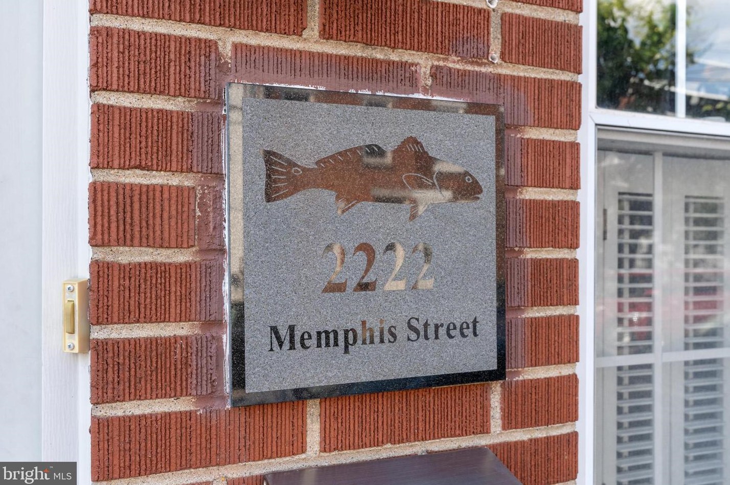 2222 Memphis St, Philadelphia, PA 19125-2530