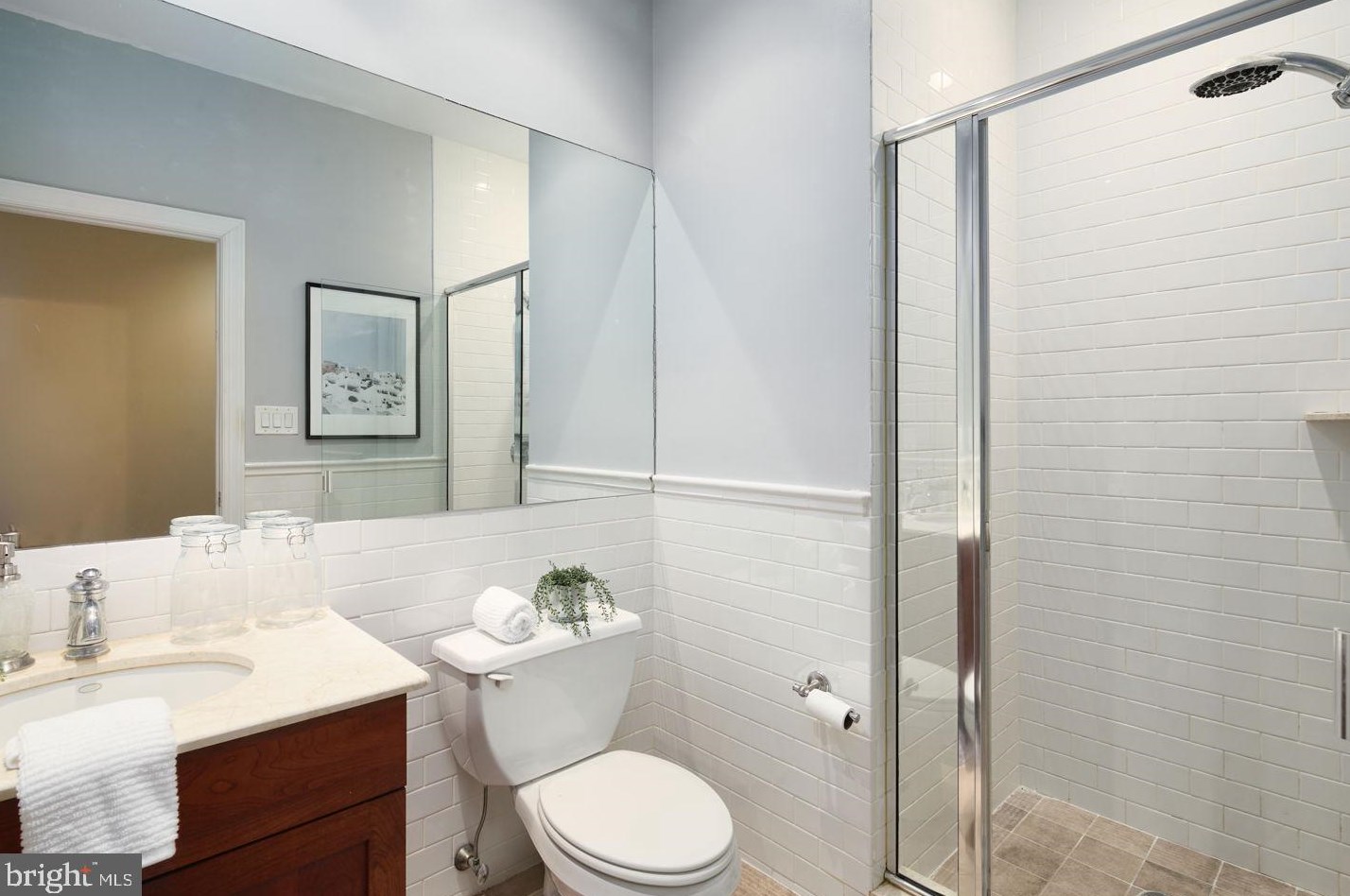 2012 Spring Garden St, Philadelphia PA  19130-3829 exterior