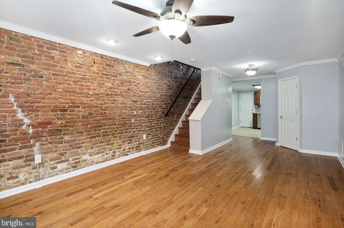 2119 Latona St, Philadelphia, PA 19146