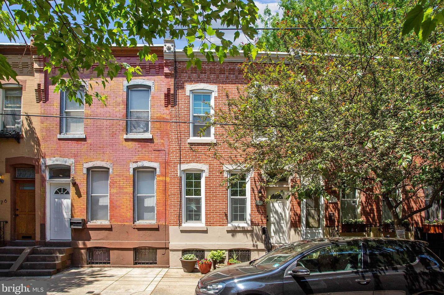 880 Stillman St, Philadelphia, PA 19130-1838