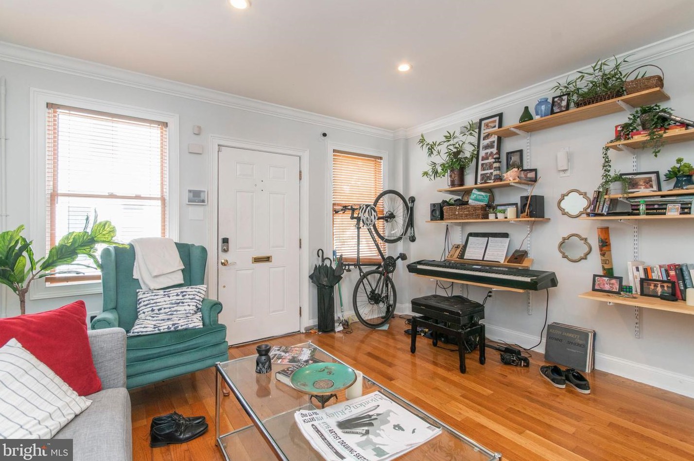 2018 Kimball St, Philadelphia PA  19146-2623 exterior