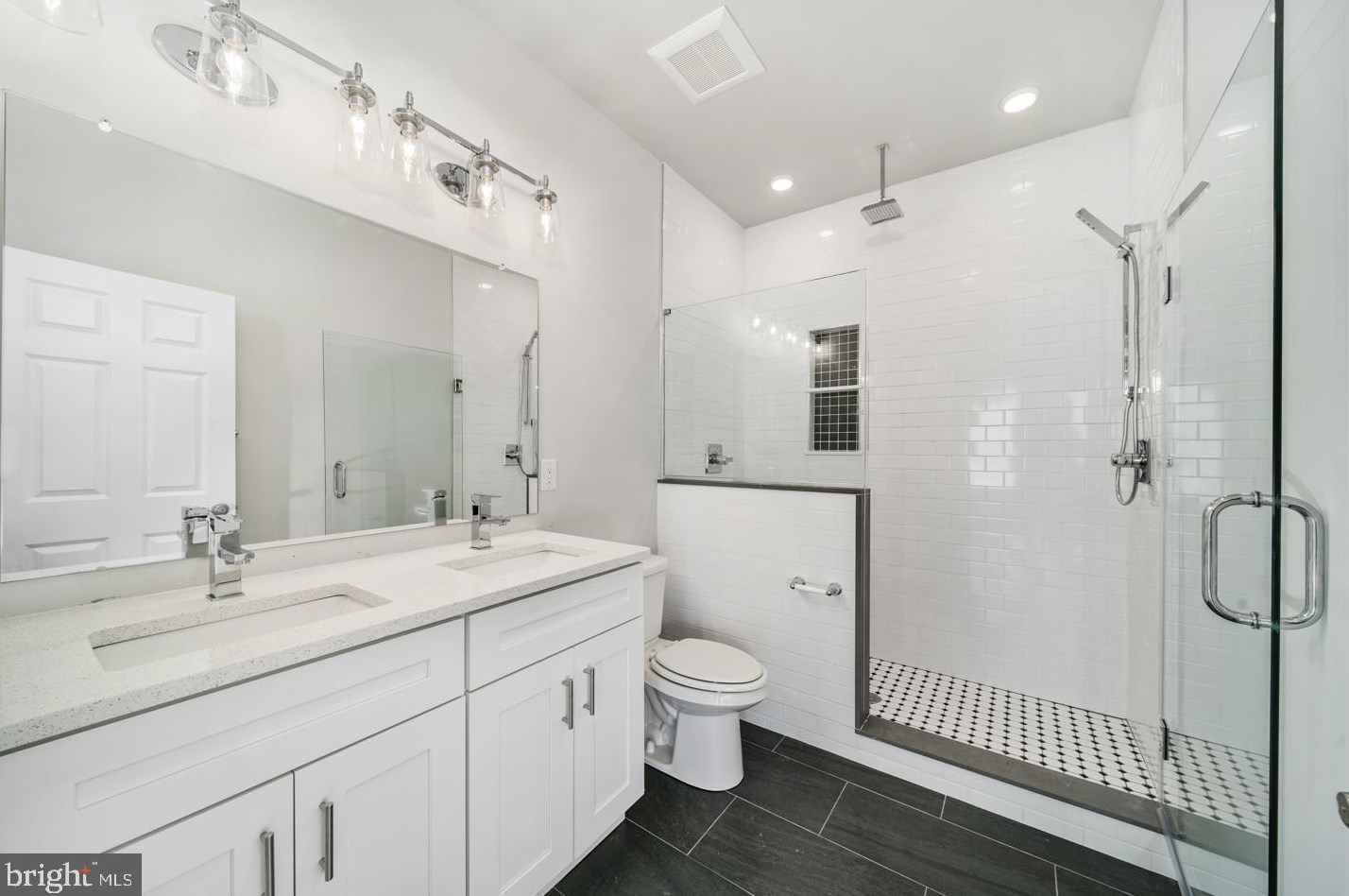 2211 Mifflin St, Philadelphia PA  19145-1902 exterior