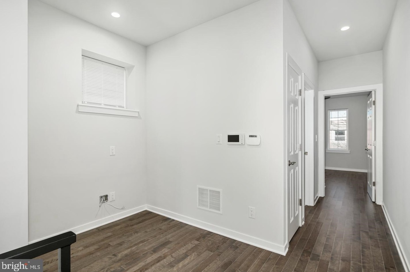 2211 Mifflin St, Philadelphia PA  19145-1902 exterior