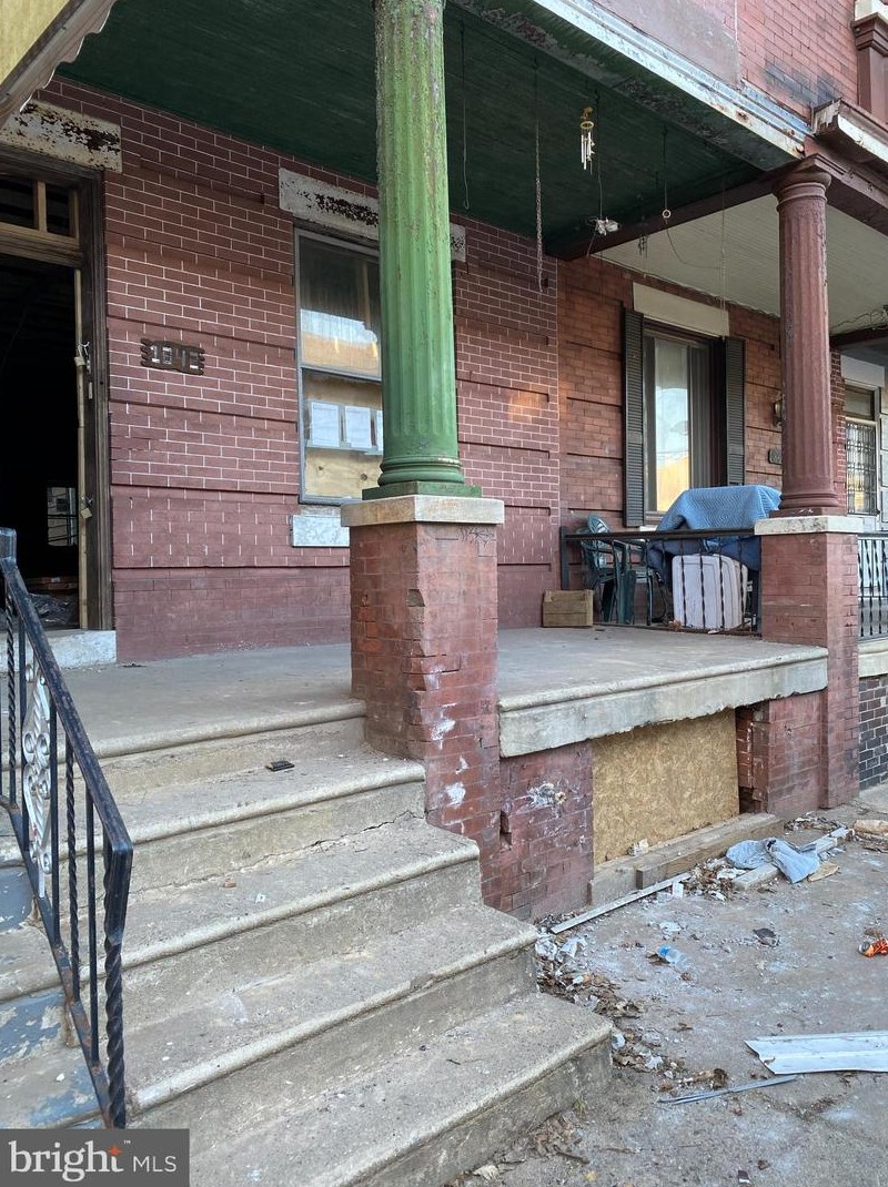 1842 Natrona St, Philadelphia PA  19121-2414 exterior