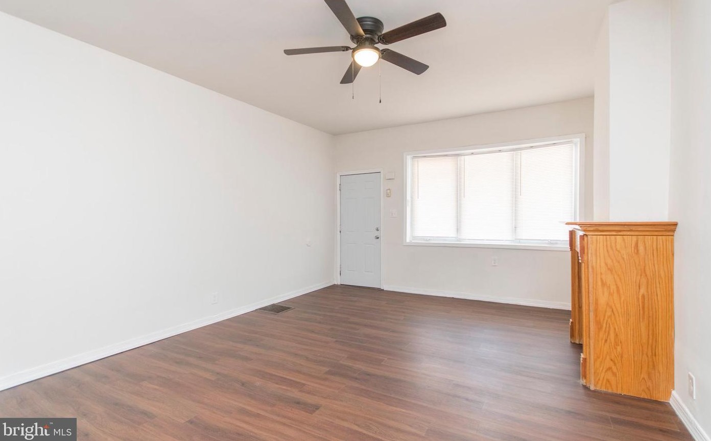 2079 Tioga St, Philadelphia PA  19140-3917 exterior