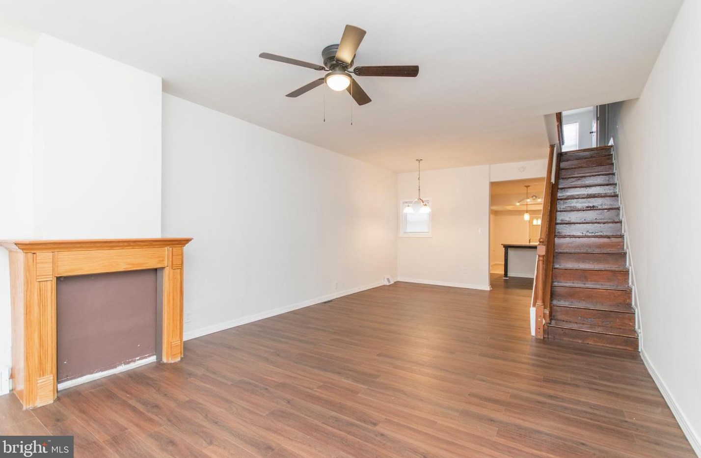 2079 E Tioga St, Philadelphia, PA 19140