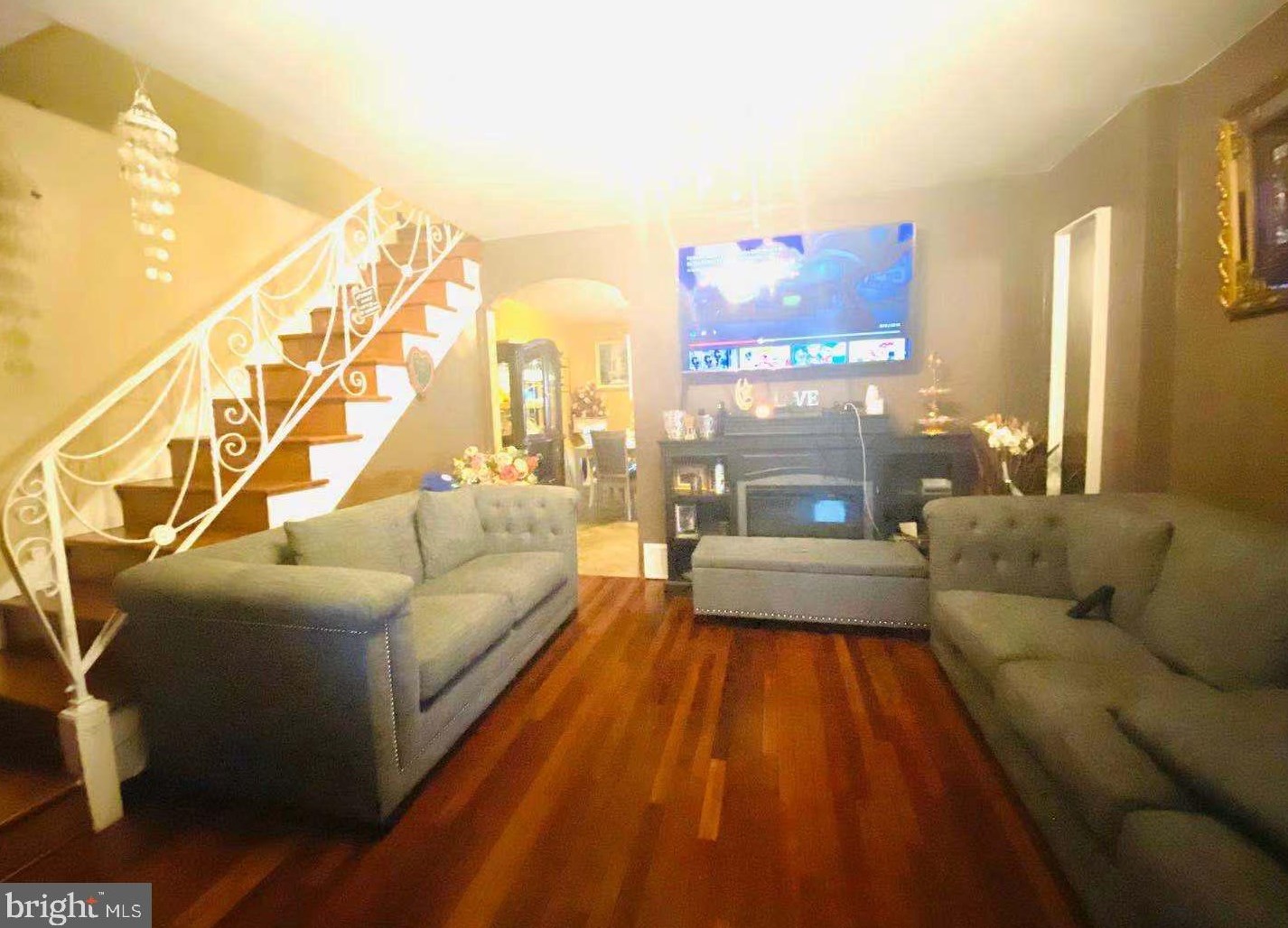 6226 Crafton St, Philadelphia, PA 19149-3509