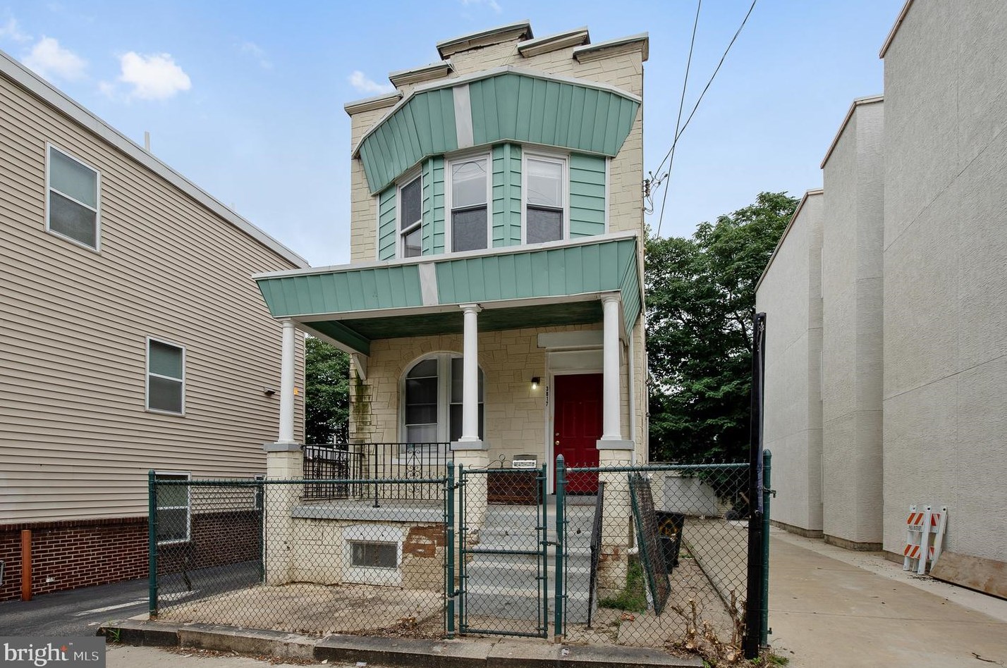 3817 Haverford Ave, Philadelphia, PA 19104