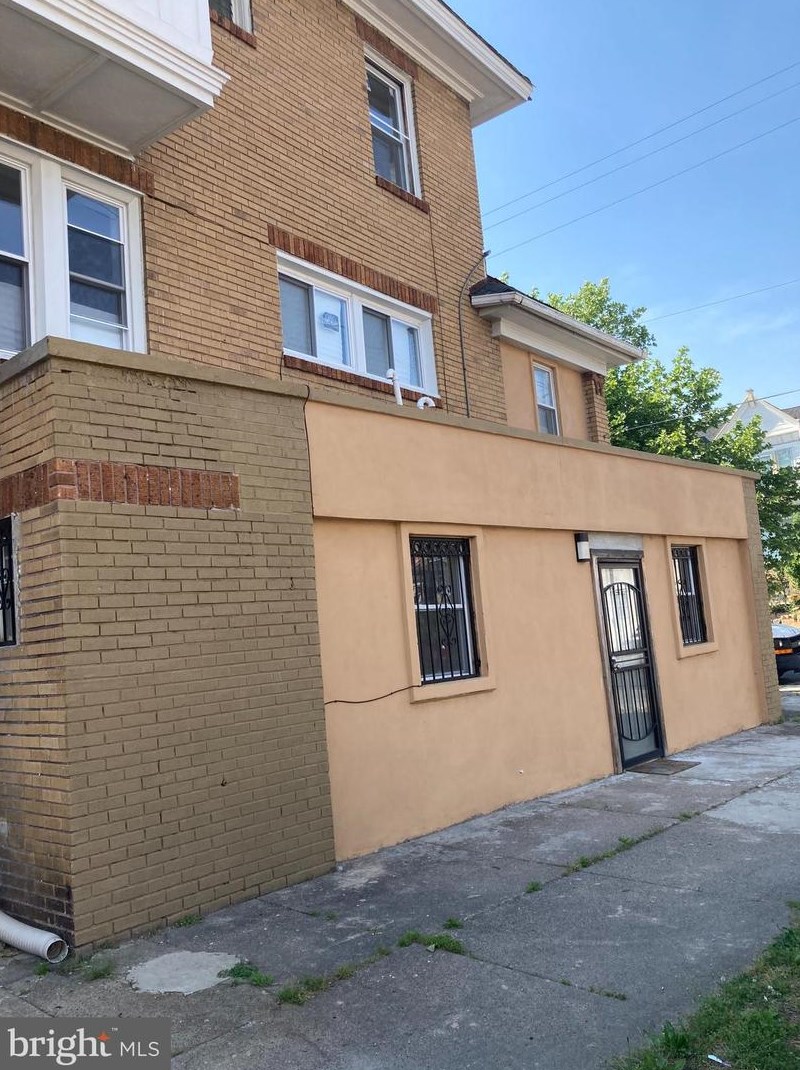 1700 68th Ave, Philadelphia, PA 19126-2606