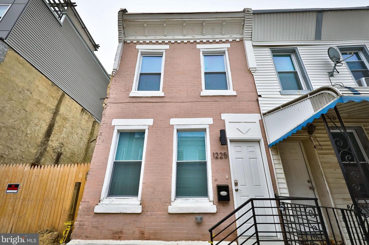 1225 S Bucknell St, Philadelphia, PA 19146