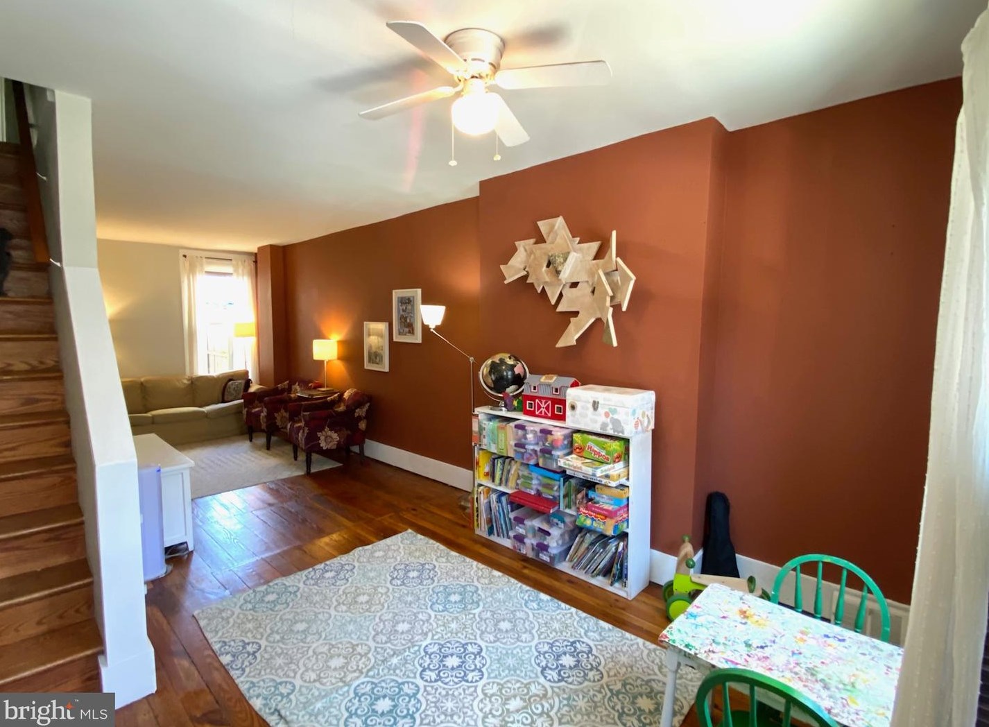 2564 Kern St, Philadelphia, PA 19125-1712