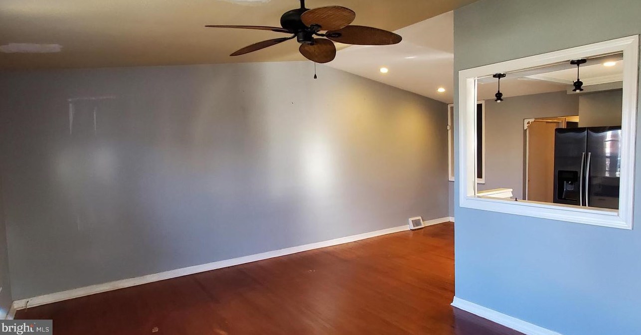 8849 Brocklehurst St, Philadelphia, PA 19152