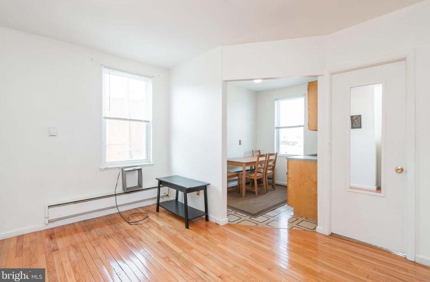 2736 E Allegheny Ave, Philadelphia, PA 19132