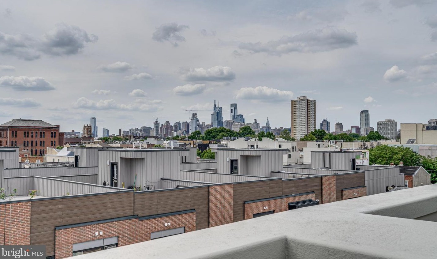 1421 Howard St, Philadelphia PA  19122-3905 exterior