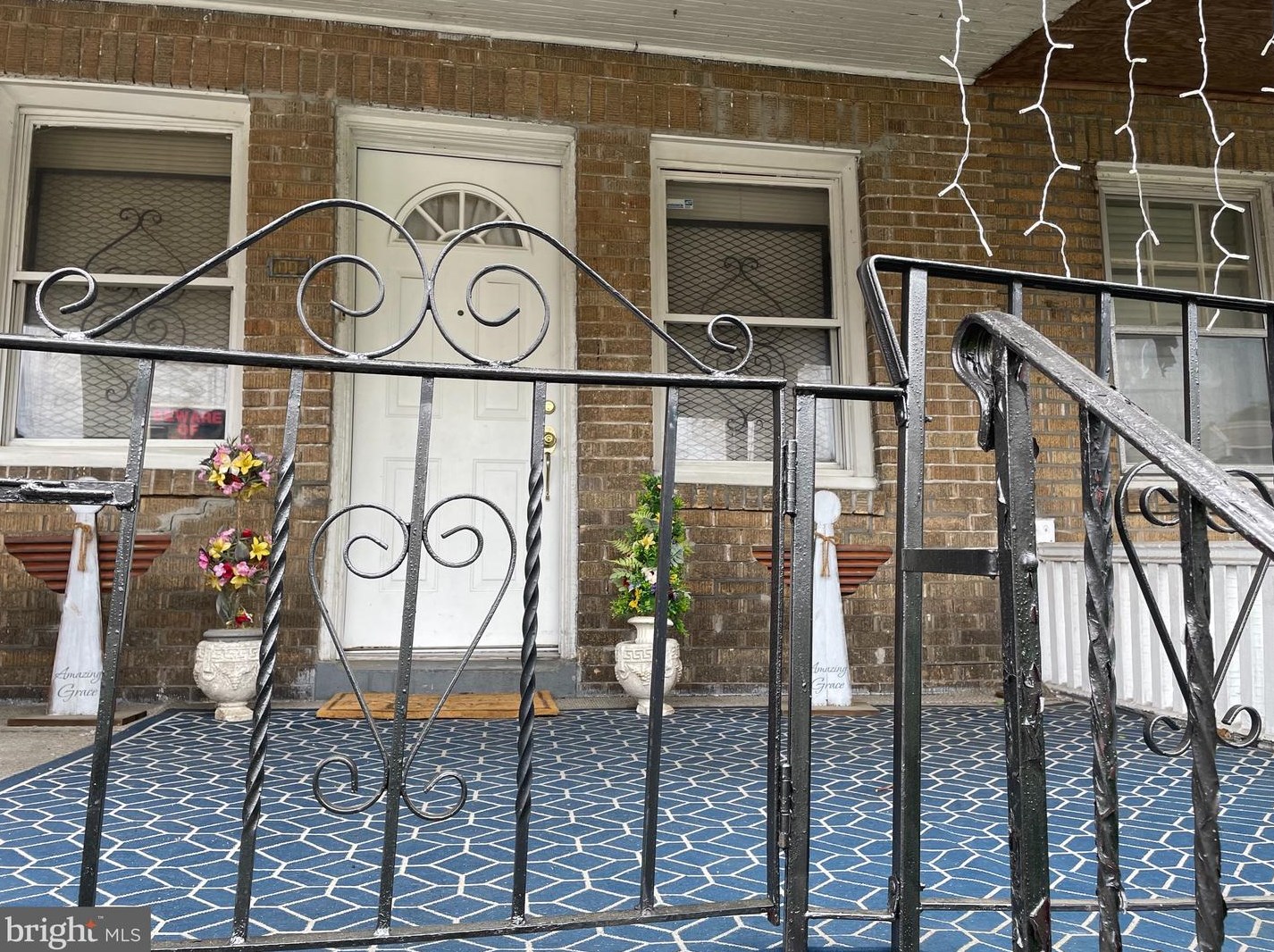 1004 45th St, Philadelphia, PA 19104-1208