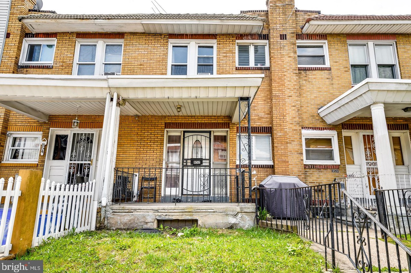 852 Brill St, Philadelphia, PA 19124-1006