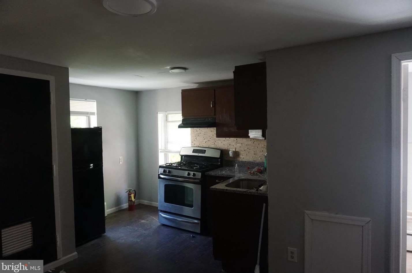 1526 Race St #3r, Philadelphia, PA 19102