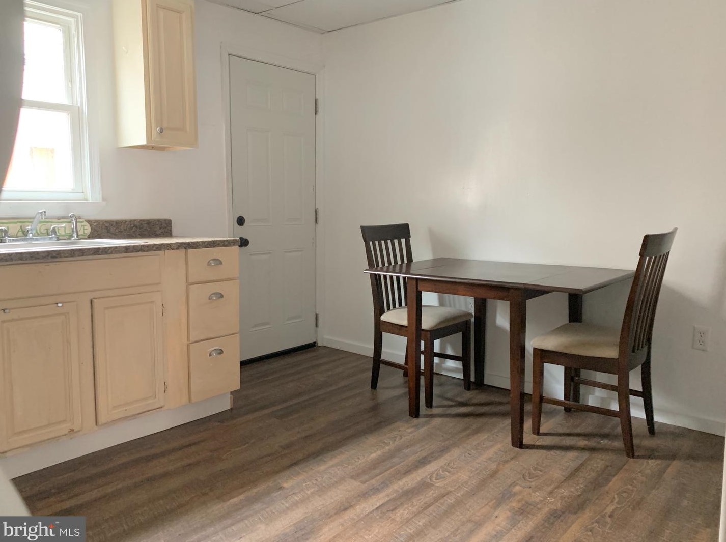 117 Mercy St, Philadelphia, PA 19148