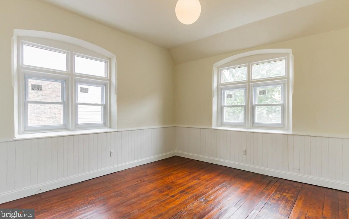 1558 E Montgomery Ave #2b, Philadelphia, PA 19125