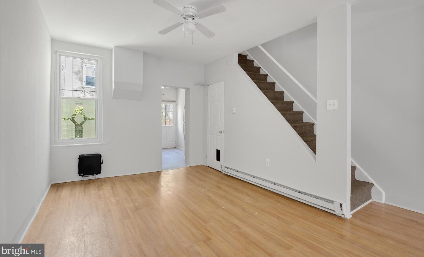 1543 Opal St, Philadelphia PA  19146-4633 exterior