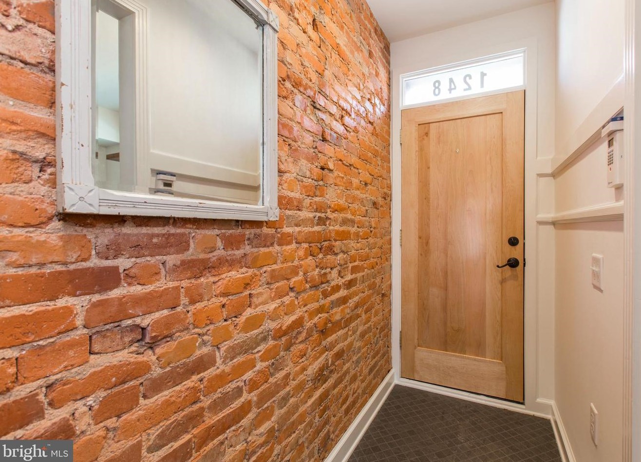 1248 N Newkirk St, Philadelphia, PA 19146