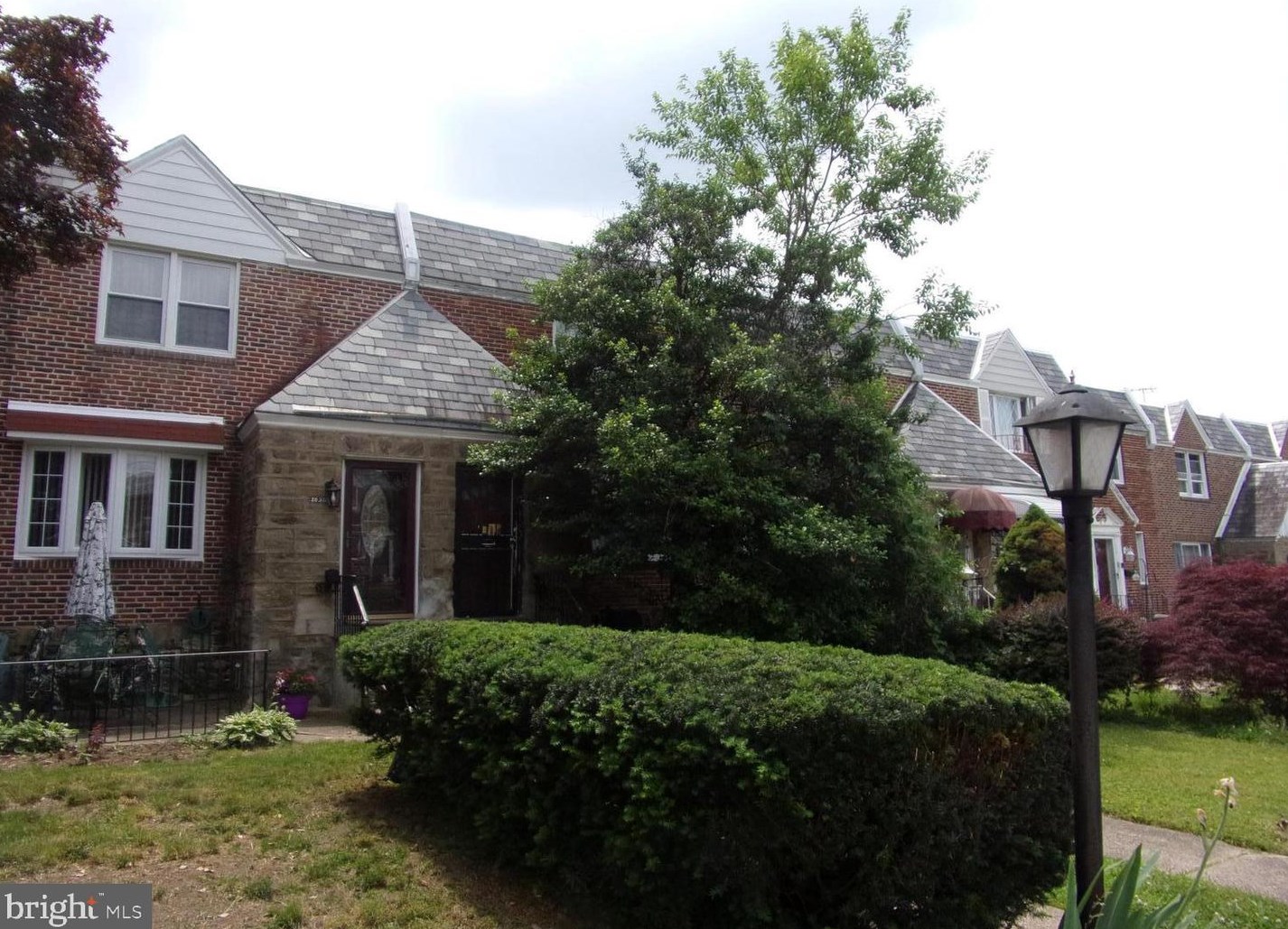 1628 Middleton St, Philadelphia, PA 19138-2037